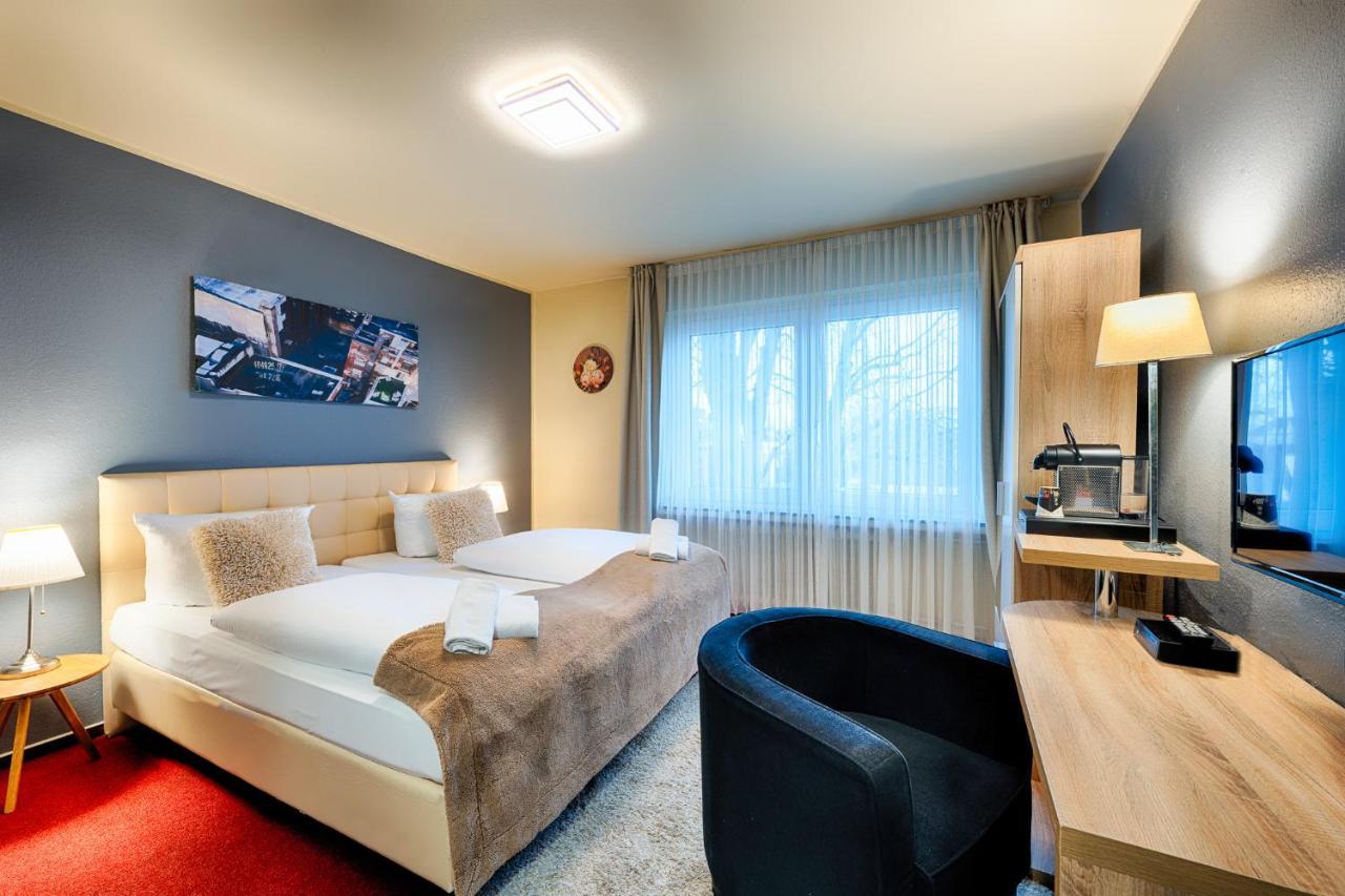 Hotel Fuerst Garden ดอร์ทมุนด์ ภายนอก รูปภาพ